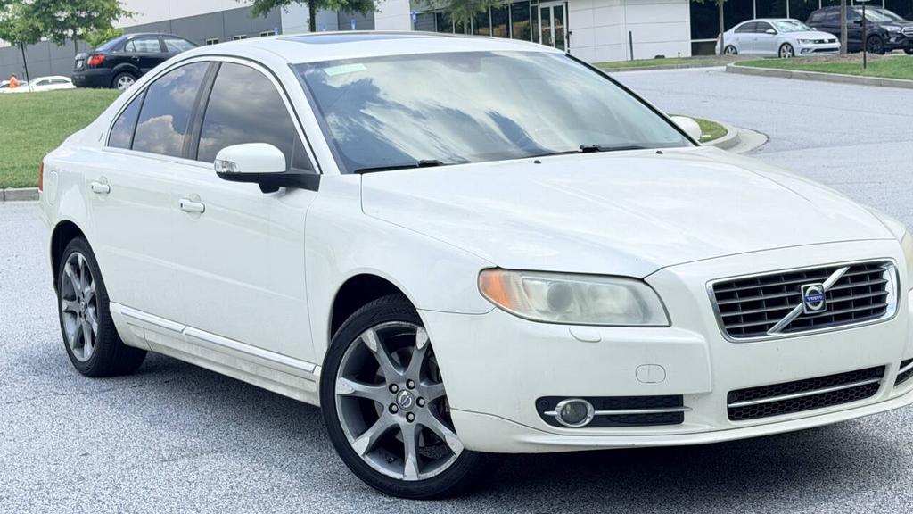 2009 Volvo S80 - $3,700