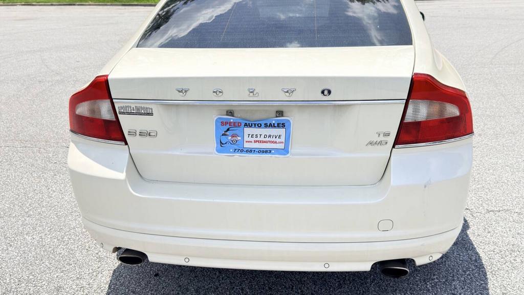 2009 Volvo S80 - $3,700