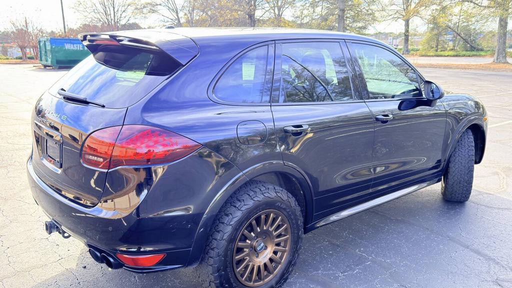 2013 Porsche Cayenne - $9,700