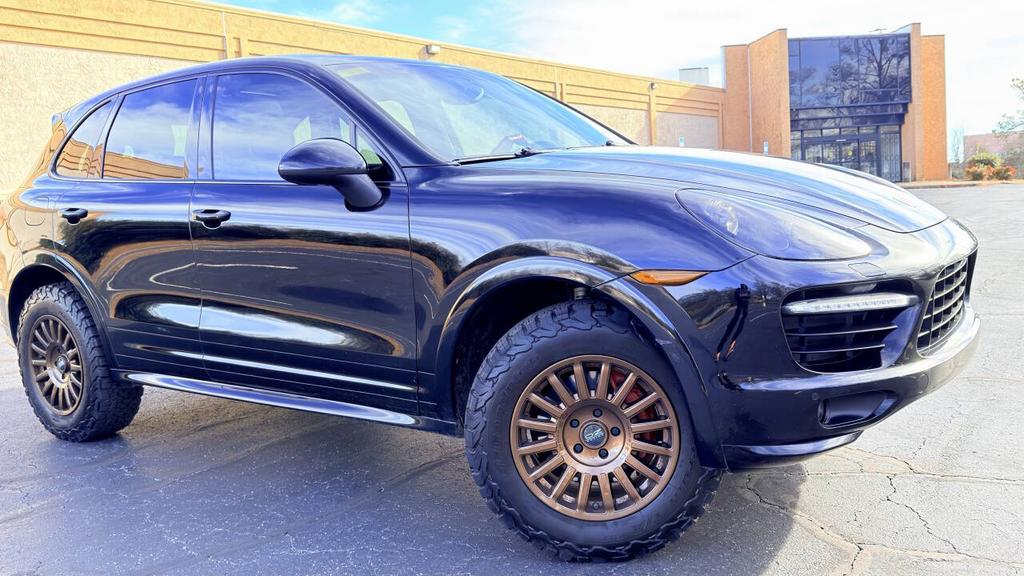 2013 Porsche Cayenne - $9,700