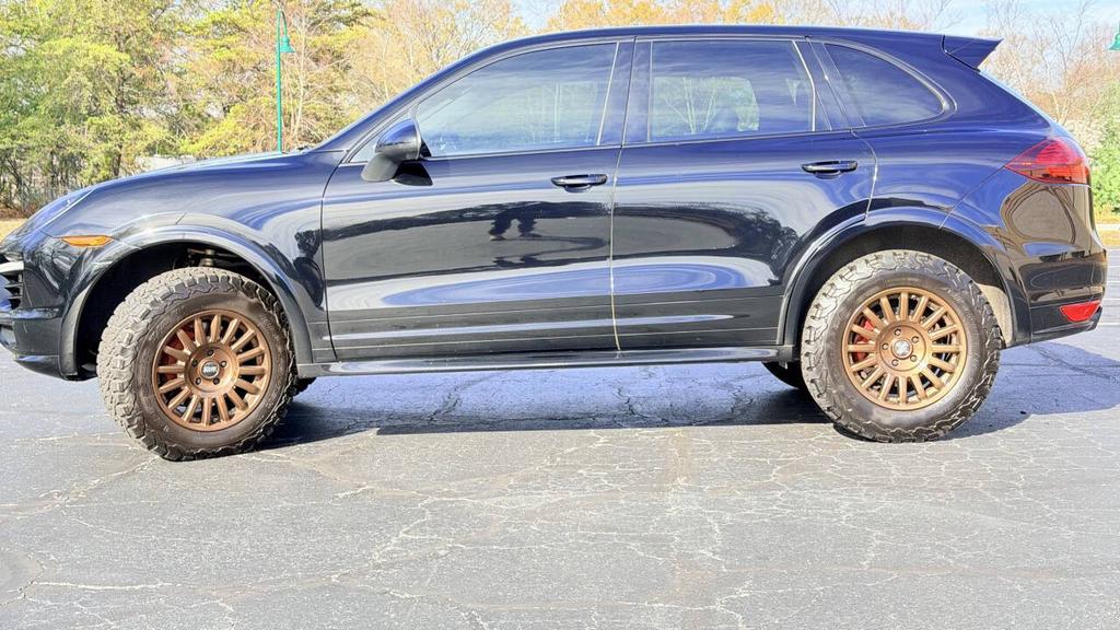 2013 Porsche Cayenne - $9,700