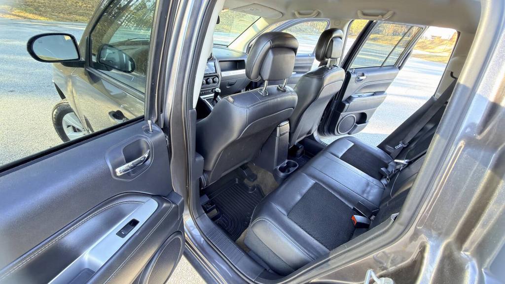2016 Jeep Compass - $5,500