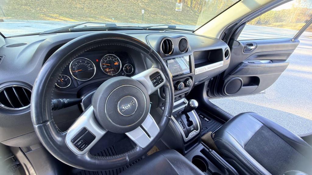 2016 Jeep Compass - $5,500