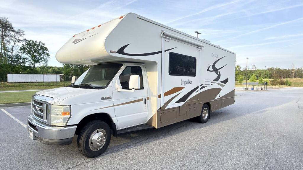 2008 Ford E-450 - $17,500