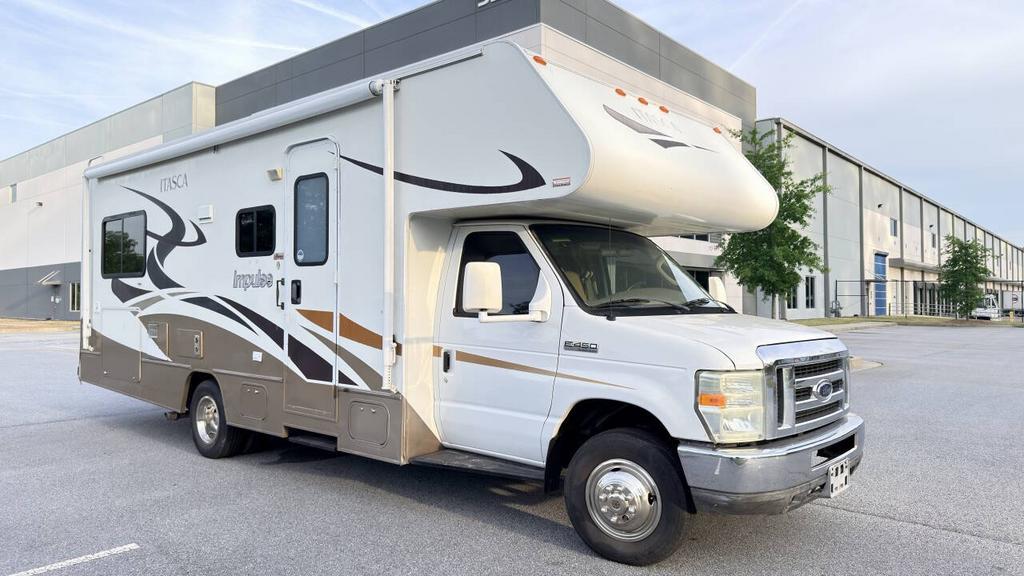 2008 Ford E-450 - $17,500
