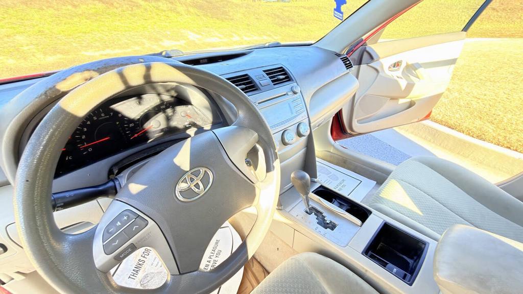 2009 Toyota Camry - $3,900