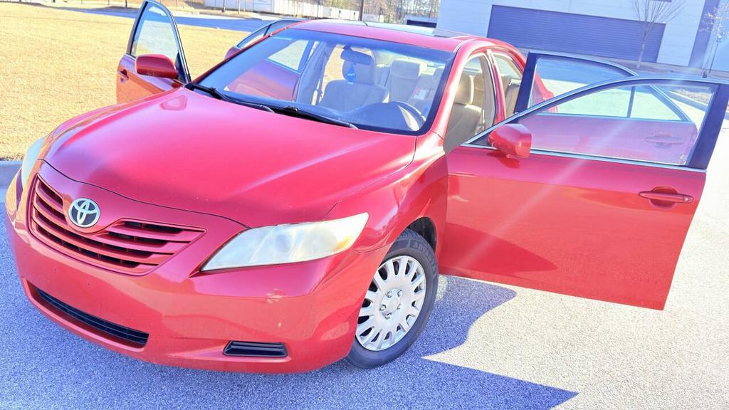 2009 Toyota Camry - $3,900