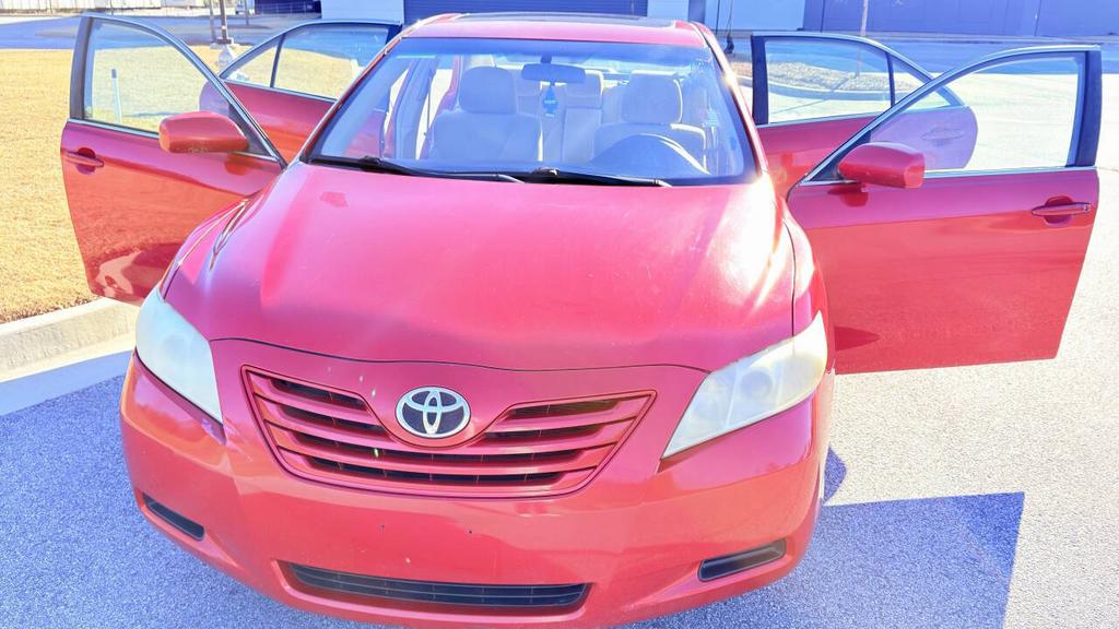 2009 Toyota Camry - $3,900
