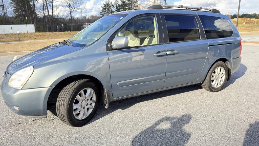 2007 Kia Sedona - $5,300