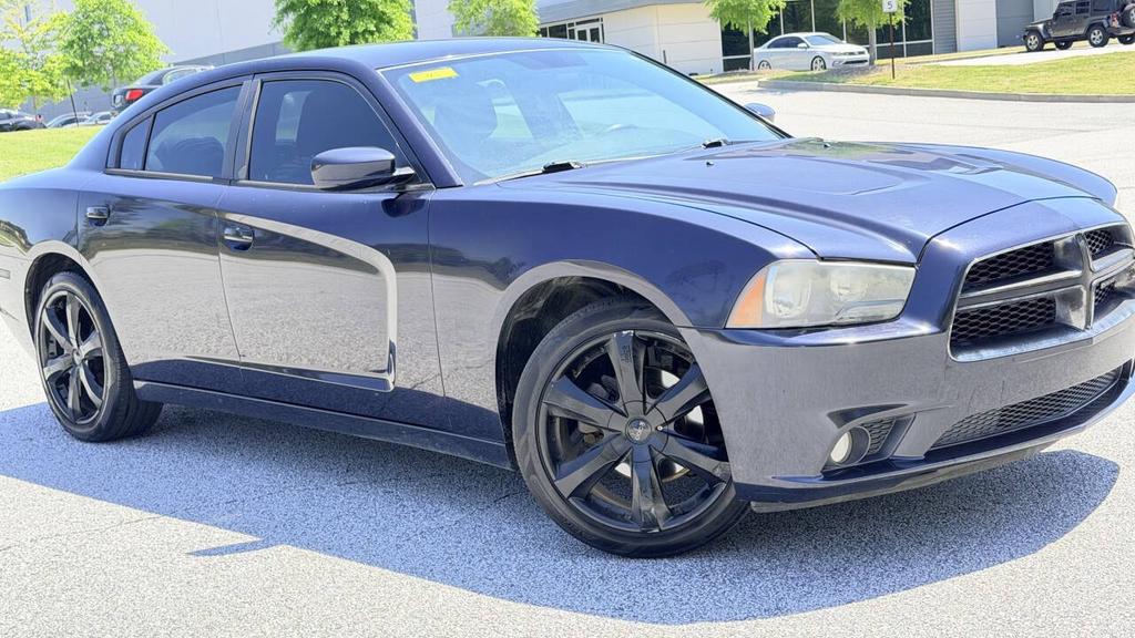 2011 Dodge Charger - $7,500