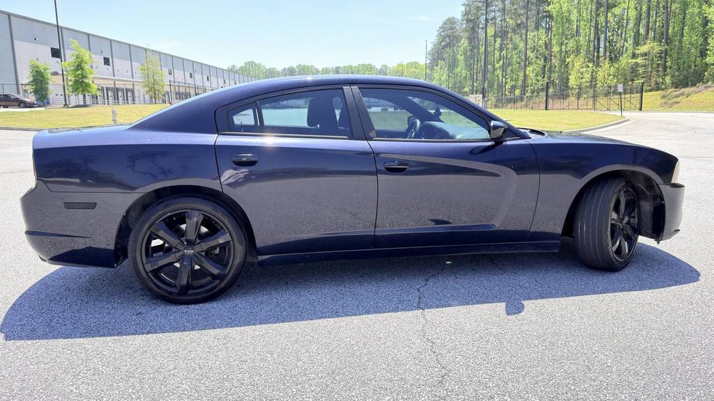 2011 Dodge Charger - $7,500