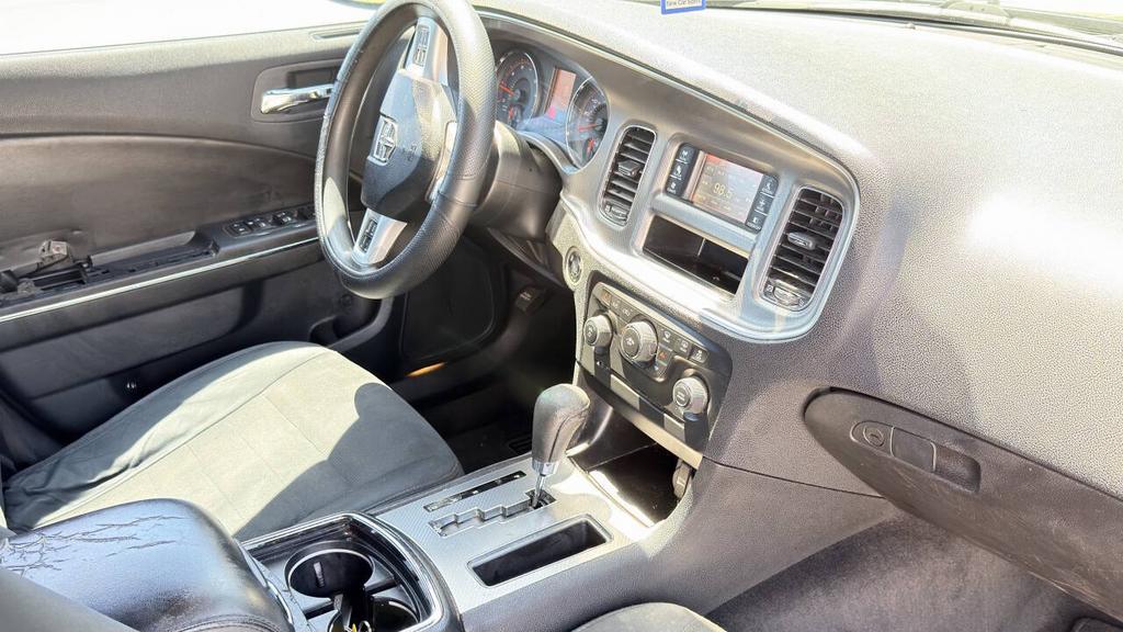 2011 Dodge Charger - $7,500