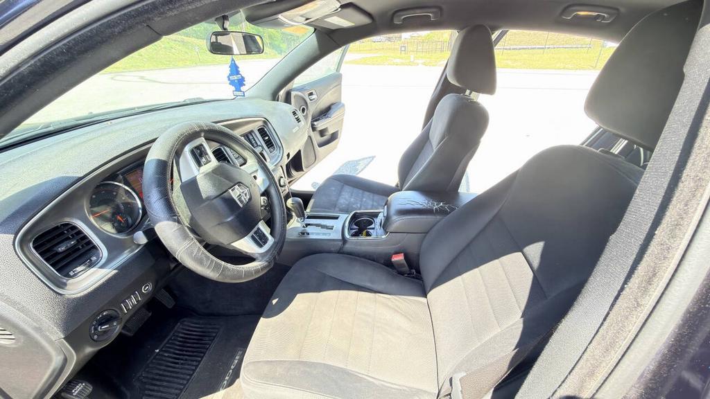 2011 Dodge Charger - $7,500