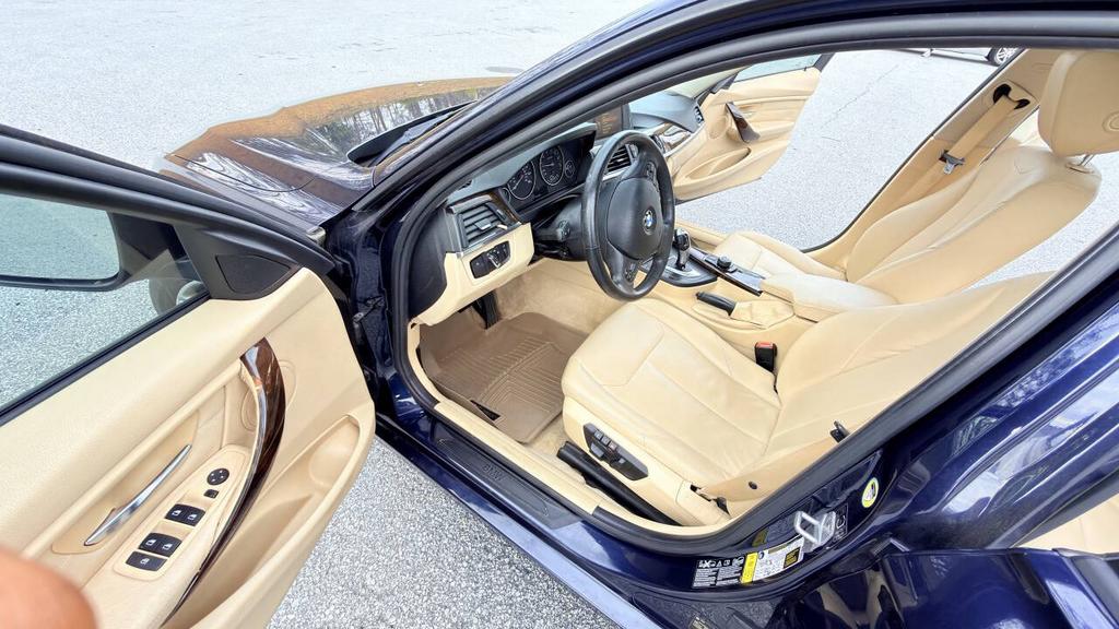 2015 BMW 320i - $6,500