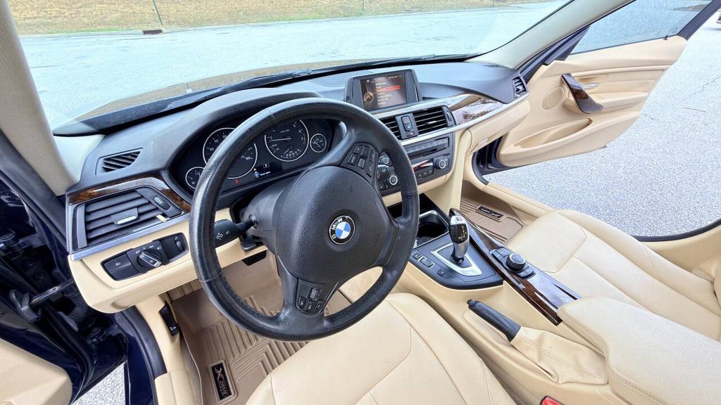2015 BMW 320i - $6,500