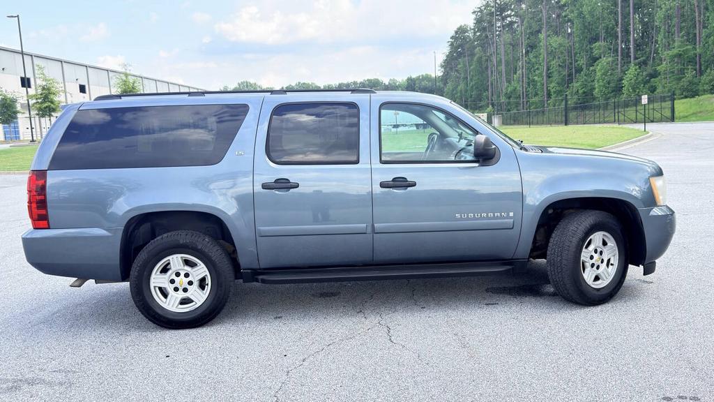 2008 Chevrolet Suburban - $5,500