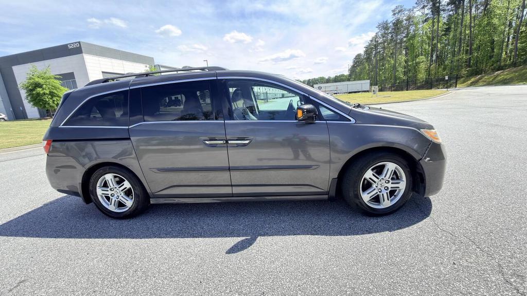 2013 Honda Odyssey - $4,500
