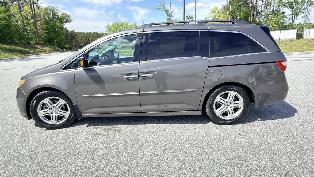 2013 Honda Odyssey - $4,500