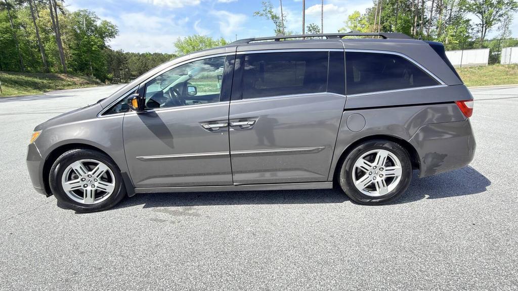 2013 Honda Odyssey - $4,500