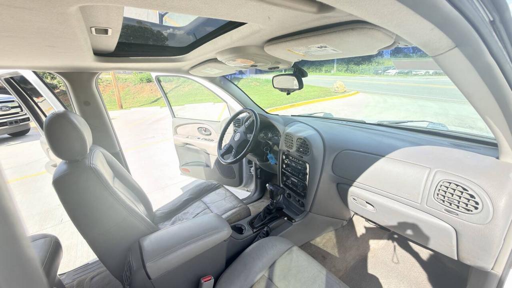 2005 Buick Rainier - $3,500