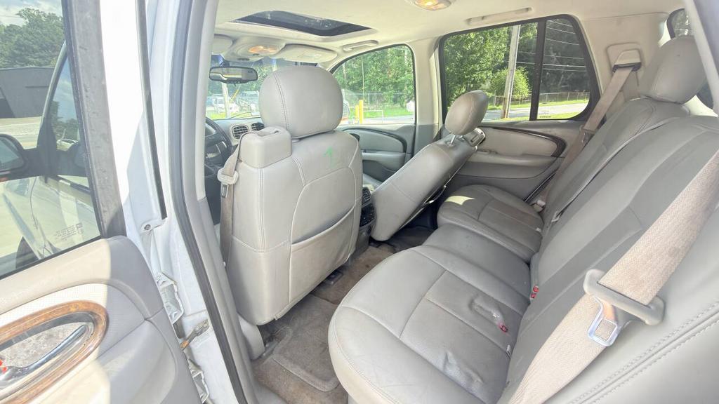 2005 Buick Rainier - $3,500