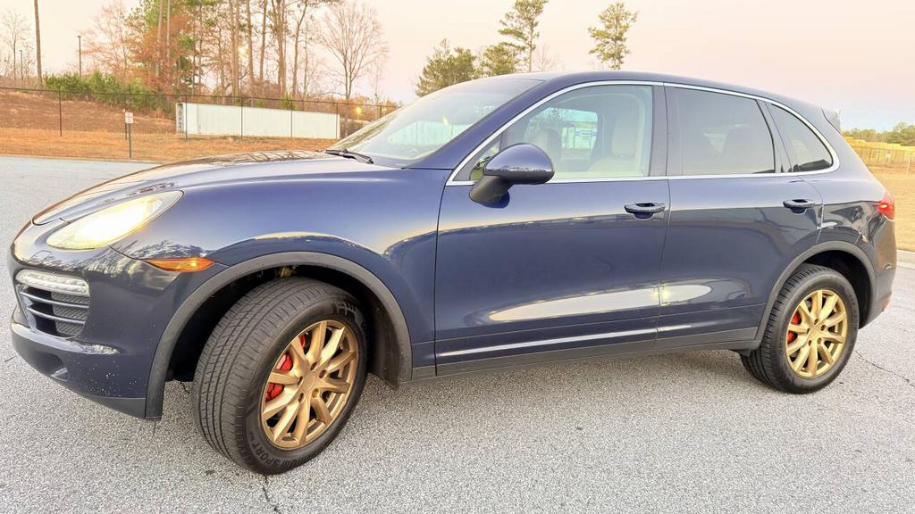 2011 Porsche Cayenne - $7,500