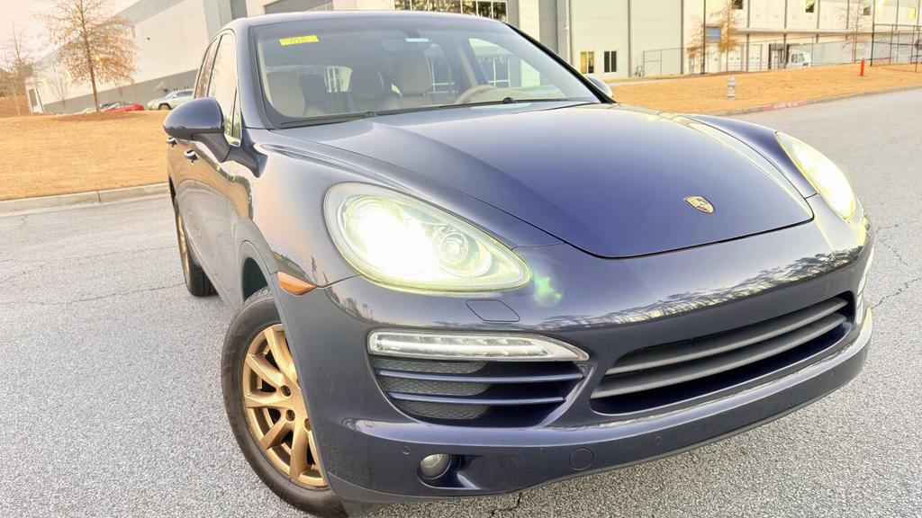 2011 Porsche Cayenne - $7,500