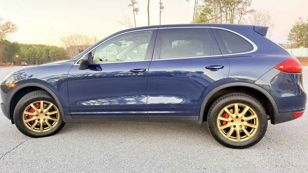 2011 Porsche Cayenne - $7,500