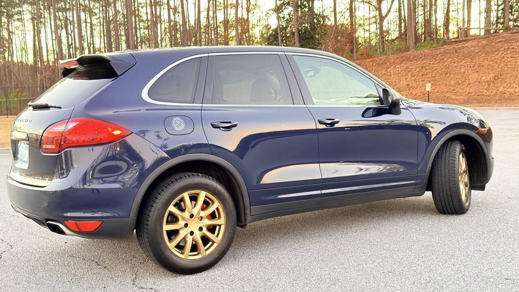 2011 Porsche Cayenne - $7,500