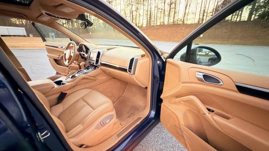 2011 Porsche Cayenne - $7,500