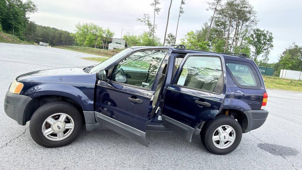 2004 Ford Escape - $2,500