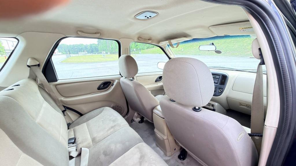 2004 Ford Escape - $2,500