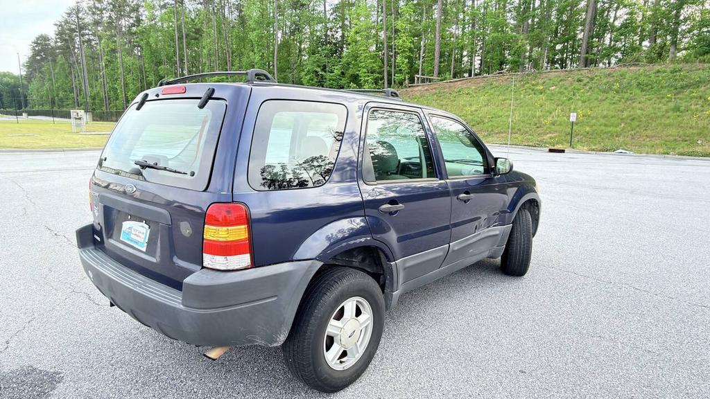 2004 Ford Escape - $2,500