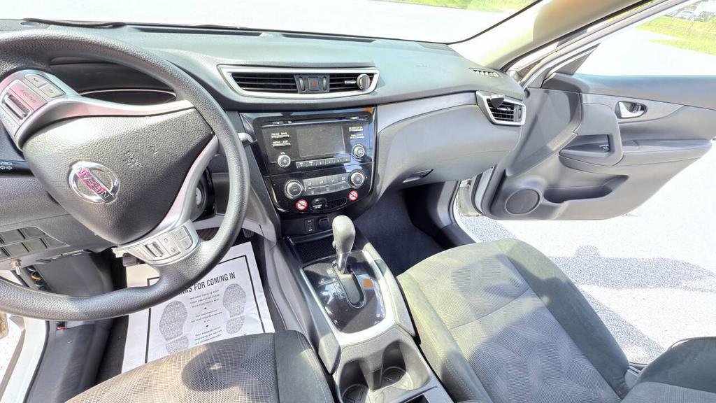 2015 Nissan Rogue - $7,900