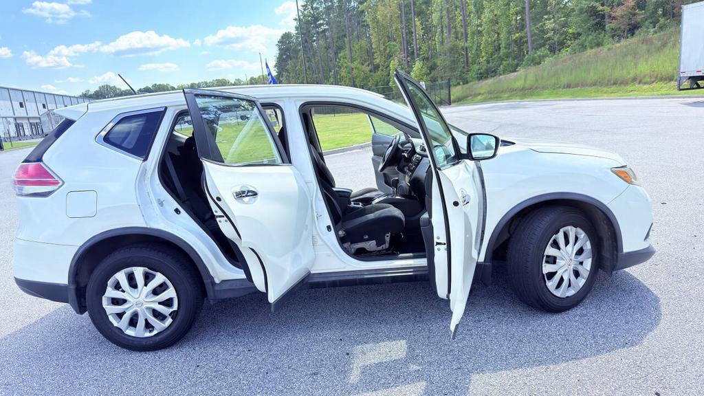 2015 Nissan Rogue - $7,900