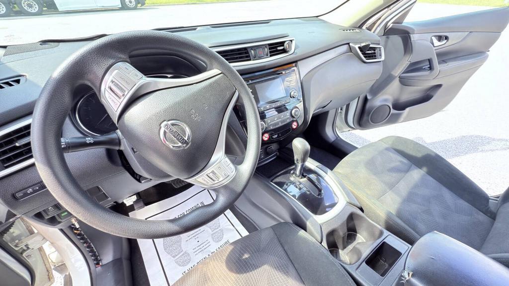 2015 Nissan Rogue - $7,900