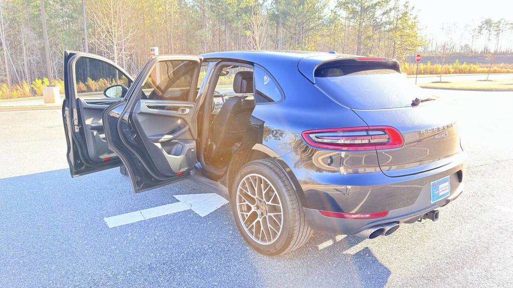 2017 Porsche Macan - $14,500
