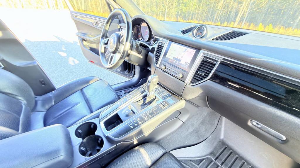 2017 Porsche Macan - $14,500