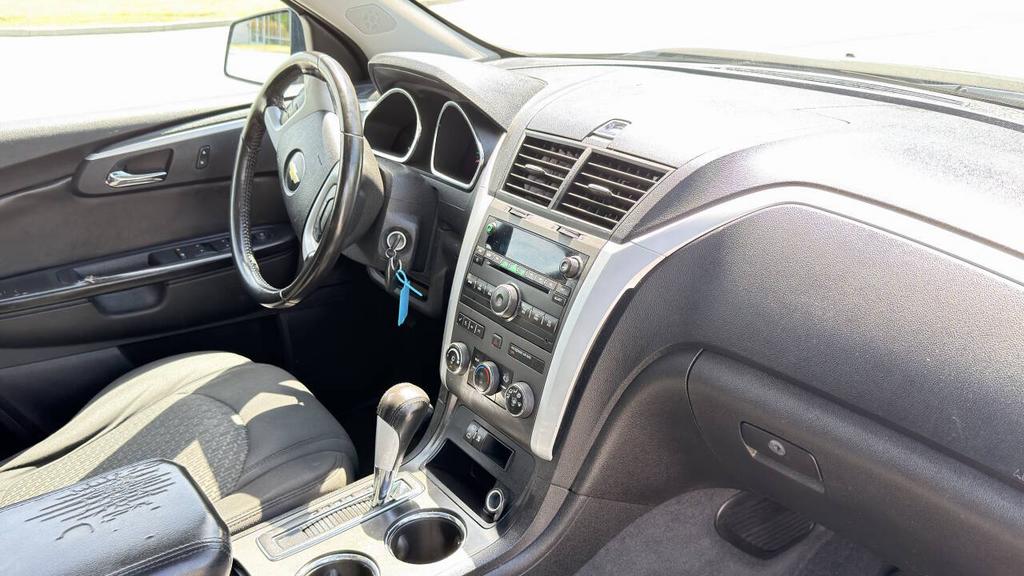 2012 Chevrolet Traverse - $4,500