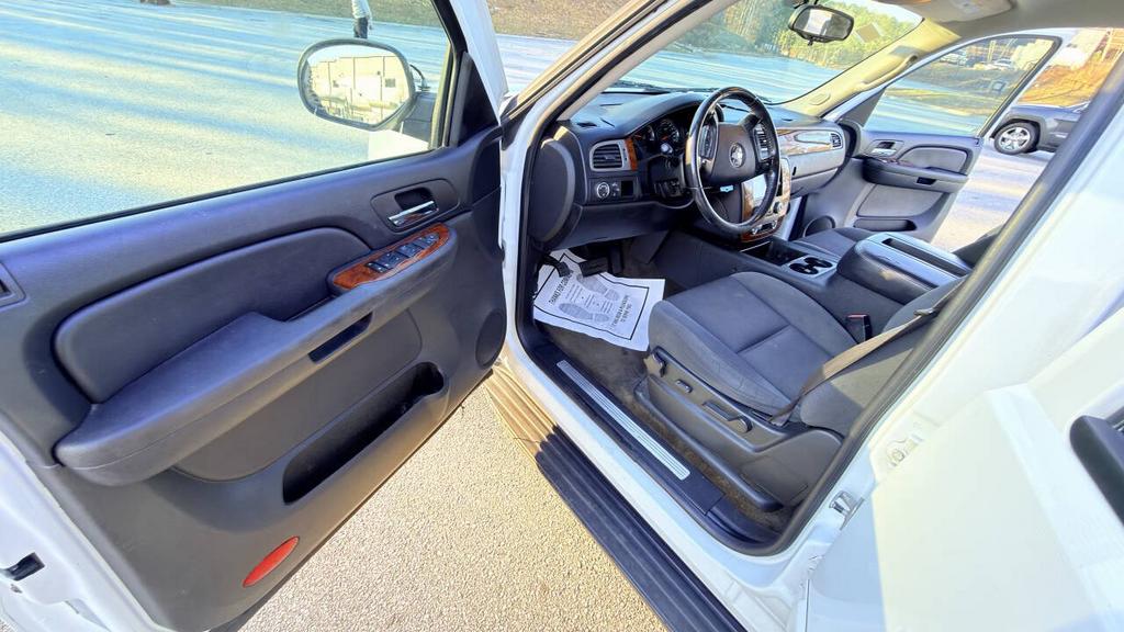 2009 Chevrolet Tahoe - $4,900