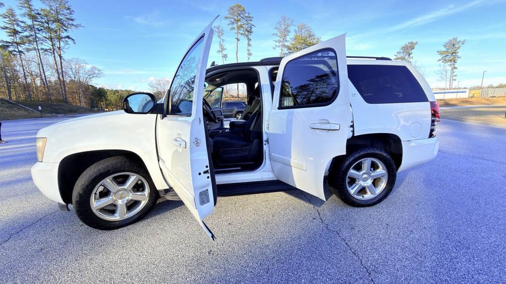 2009 Chevrolet Tahoe - $4,900