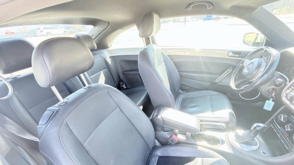 2013 Volkswagen Beetle - $4,850