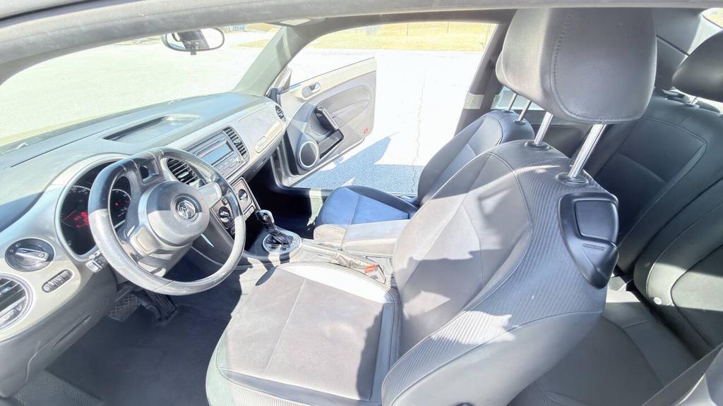 2013 Volkswagen Beetle - $4,850