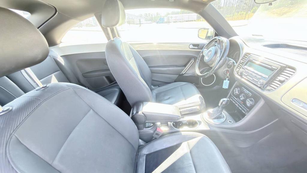 2013 Volkswagen Beetle - $4,850
