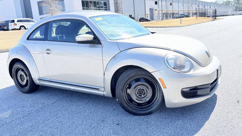 2013 Volkswagen Beetle - $4,850