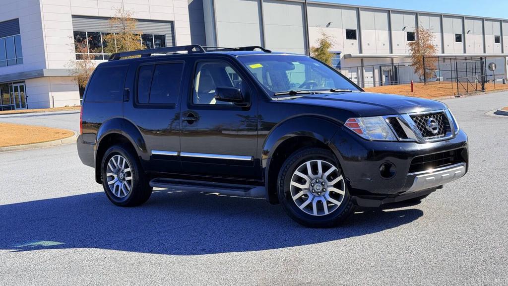 2010 Nissan Pathfinder - $4,900