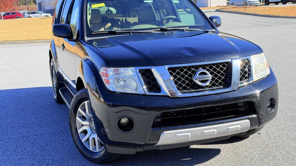 2010 Nissan Pathfinder - $4,900