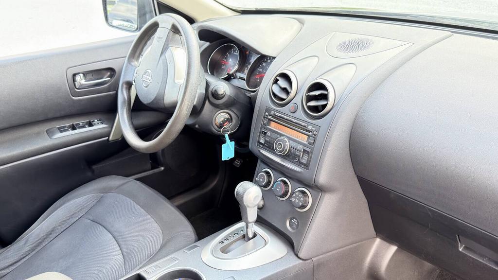 2013 Nissan Rogue - $5,500