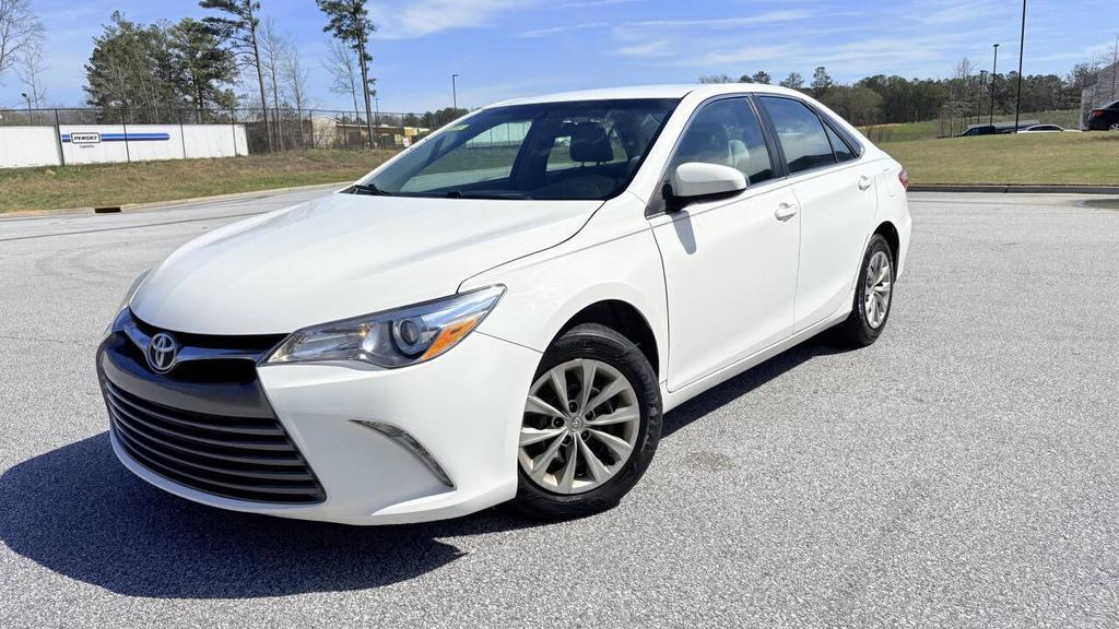 2016 Toyota Camry - $5,900