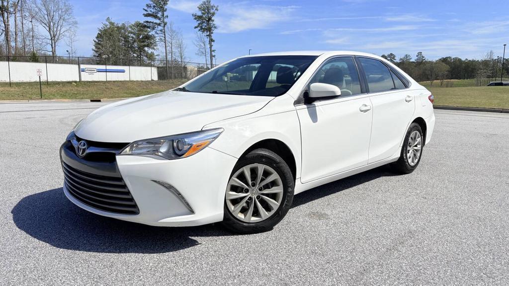 2016 Toyota Camry - $5,900